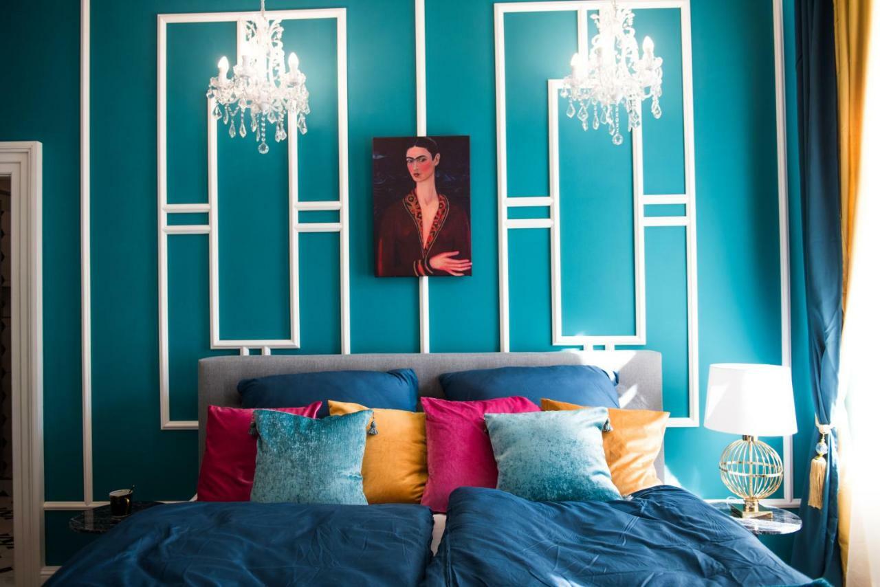 Glamour Frida Apartment Praha Bagian luar foto