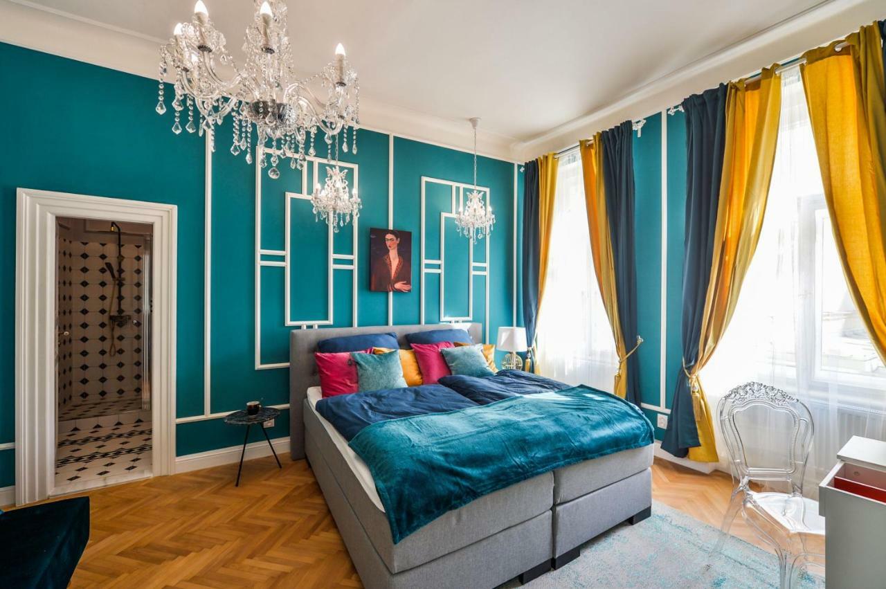 Glamour Frida Apartment Praha Bagian luar foto